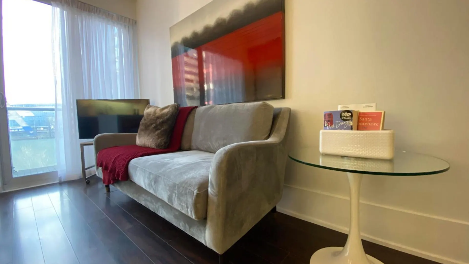 Rivetstays - The Atmos II Toronto Apartment