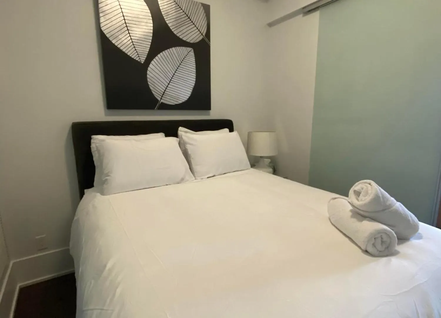 Rivetstays - The Atmos II Toronto Apartment