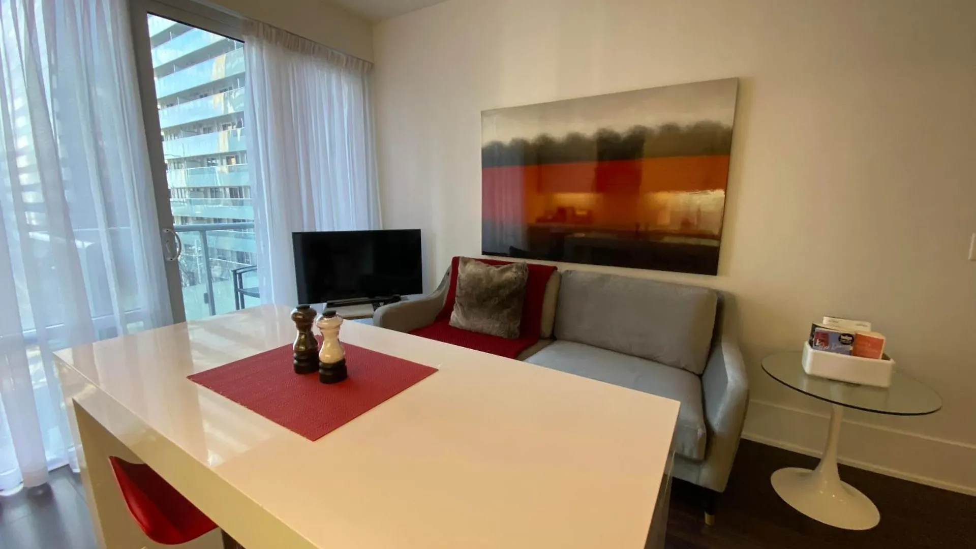 Apartment Rivetstays - The Atmos II Toronto