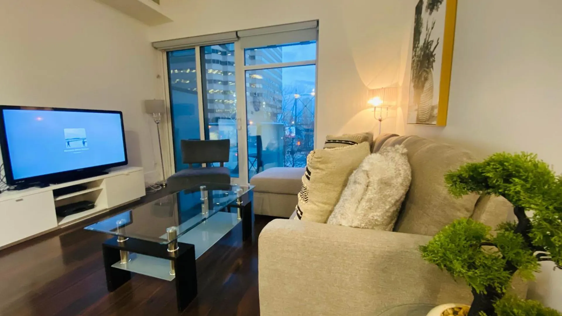 Apartment Rivetstays - The Atmos II Toronto Canada